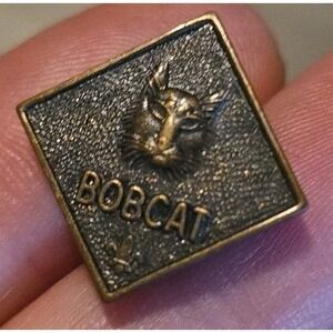Cub Scout Bobcat Rank Parent Award Pin Boy Scouts of America B.S.A. BSA Scouting